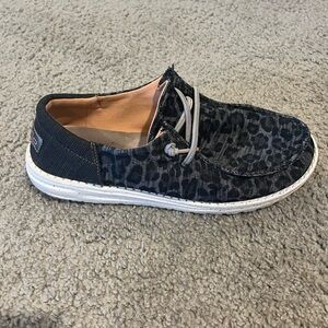 Women’s Navy Cheetah Print Hey Dudes